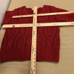 Ivy Rose Women’s Size M Red V Photo 13