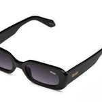 Quay Australia Sunglasses Photo 0