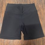 Old Navy Active Old navy 6 inch seam biker shorts  Photo 0