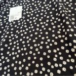 Forever 21 NWT  Ditsy Floral Print Mini Skirt A-Line Black/White Size Medium Photo 8