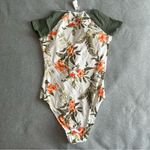 Cupshe NWT  One Piece Swimsuit Mock Neck Zipper Short Sleeve olive size M Photo 4