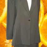 Jones Wear Petites 2 Piece Olive Skirt Suit Size 14P Photo 0