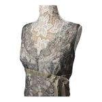 Ann Taylor  Loft silver lace V neck scalloped top sleevless, cami attached size 8 Photo 3