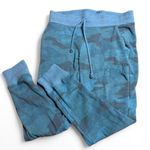 PINK - Victoria's Secret Victoria’s Secret Pink Blue Camo Joggers - Size M Photo 0