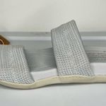 Dearfoams NWT  Comfort Memory Foam Sandals Photo 10