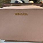 Michael Kors Pink Purse Photo 0