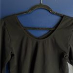 Yelete Elegant Black V-Neck reversible Women's Top Photo 2