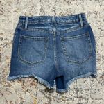 Good American  Bombshell Jean shorts size 4/27 Photo 2