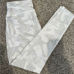 Women’s White Camo Leggings Small‎ Calia High Waisted Pockets Workout Photo 0