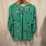 Cute Tahari Woman 1X avocado cherry blossom flowy 3/4 sleeve top v Photo 7