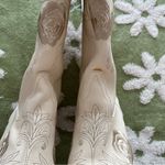 Altar'd State NEW FLAWED Altar’d State Floral Western Embroidered Tall Boots Size 7.5 NWT Photo 7