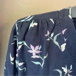 Duluth Trading Womens Floral wrap top Shirt Navy Size Small S Photo 8