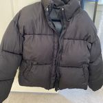 Cropped Puffer Jacket Black Size L Photo 5