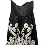 White House | Black Market Floral Applique Party Tea Dress Stapless Womens Size 6 Photo 0