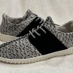 Madden NYC Jett Knit Saddle Sneaker Size 10 Black Photo 1