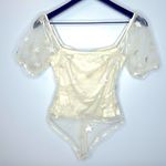 Le lis Champagne Star Embroidered Mesh Bodysuit Size S Photo 3