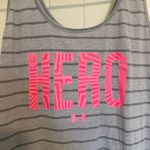 Under Armour  women’s semi-fitted heat gear gray striped hero active‎ tank small Photo 1