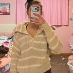 American Eagle  Outfitters Cream Sweater Photo 0