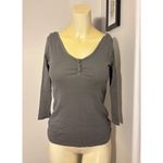 Guess  size small grey long sleeve shirt v neck 3/4 sleeve 3 diamond rhinestones Photo 1