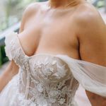 MUSE by Berta Wedding Gown Size undefined Photo 3