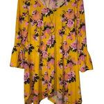 Bobbie Brooks Sz M Yellow Floral Hanky Hem Top with Necklace NEW NWT Gold Size M Photo 0