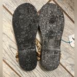 Vines Originals Gold Sandals Size 7 Photo 1
