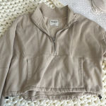 Abercrombie & Fitch Crewneck Photo 0