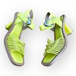 Aerosoles  Crew Buckle Strap Kitten Heel Size 7.5 New Green Sheen Photo 2