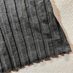 Akemi + Kin Women’s Black Square Neck Ribbed Knit Lettuce Trim Cropped Tank Top Photo 1