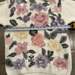 Vintage Hand Knit Chrysanthemum Sweater Womens White Floral Pink Purple Flowers Size M Photo 6