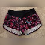 Lululemon 2016 Speed Short 2.5” Mini Midnight Bloom Black Deep Fuchsia Sz 4 Rare Photo 6