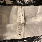 Fabletics  Skirt size XS excellent condition see pictures long 21” Photo 2