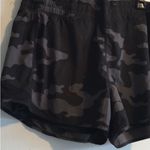 Mondetta  Luxury Black Photo 5