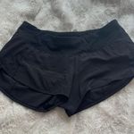 Lululemon Hottie Hot Shorts 2.5” Photo 0