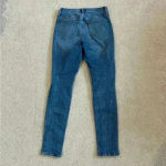 Universal Threads Universal thread blue distressed high rise skinny jeans in size 4 / 27 Photo 2