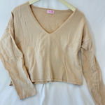 Pink Lily Pink Lilly women’s V-neck cream color large sweater Photo 0