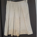 Madison Off White High Waist Shorts, Pleated Front, Women's Medium Preppy Shorts Tan Photo 0