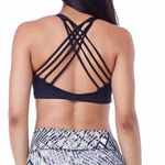 Onzie NWT  chic black yago workout sports bra size M Photo 1