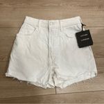 NWT Mother Superior High Waisted Tunnel Vision Cuff Fray Short White Size 27 Photo 1