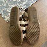 Aerosoles  size 8 tan sandals Photo 3