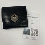 Gucci Eclipse Insignia Black Leather Compact Wallet - Preowmned Photo 2