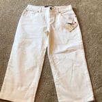 IZOD  woman’s  crop jeans Photo 1