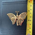 Vintage Butterfly Brooch with Articulated wings Gold Photo 9
