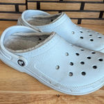 Crocs Light Blue Fur Lined Clogs W9/M7 Photo 0