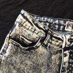 Delia's Acid Wash Jean Shorts Photo 5