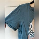 MTV Music Television Women’s Blue Palm‎ Leaf T Shirt Size XS Photo 4