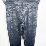 Spanx Size XS/S ? Faux Leather Matte Black Camo Stretch Leggings 20185R Photo 5