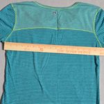 Kuhl Teal and Green Buttoned Top Photo 5