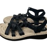 White Mountain Cliffs  Womens 8 Black Strappy Adjustable Buckle Sandals Vegan Photo 4