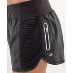 Lululemon Run Bright At Night Short Size 8 Black 4” W7413S Medium Rise Pockets Photo 1